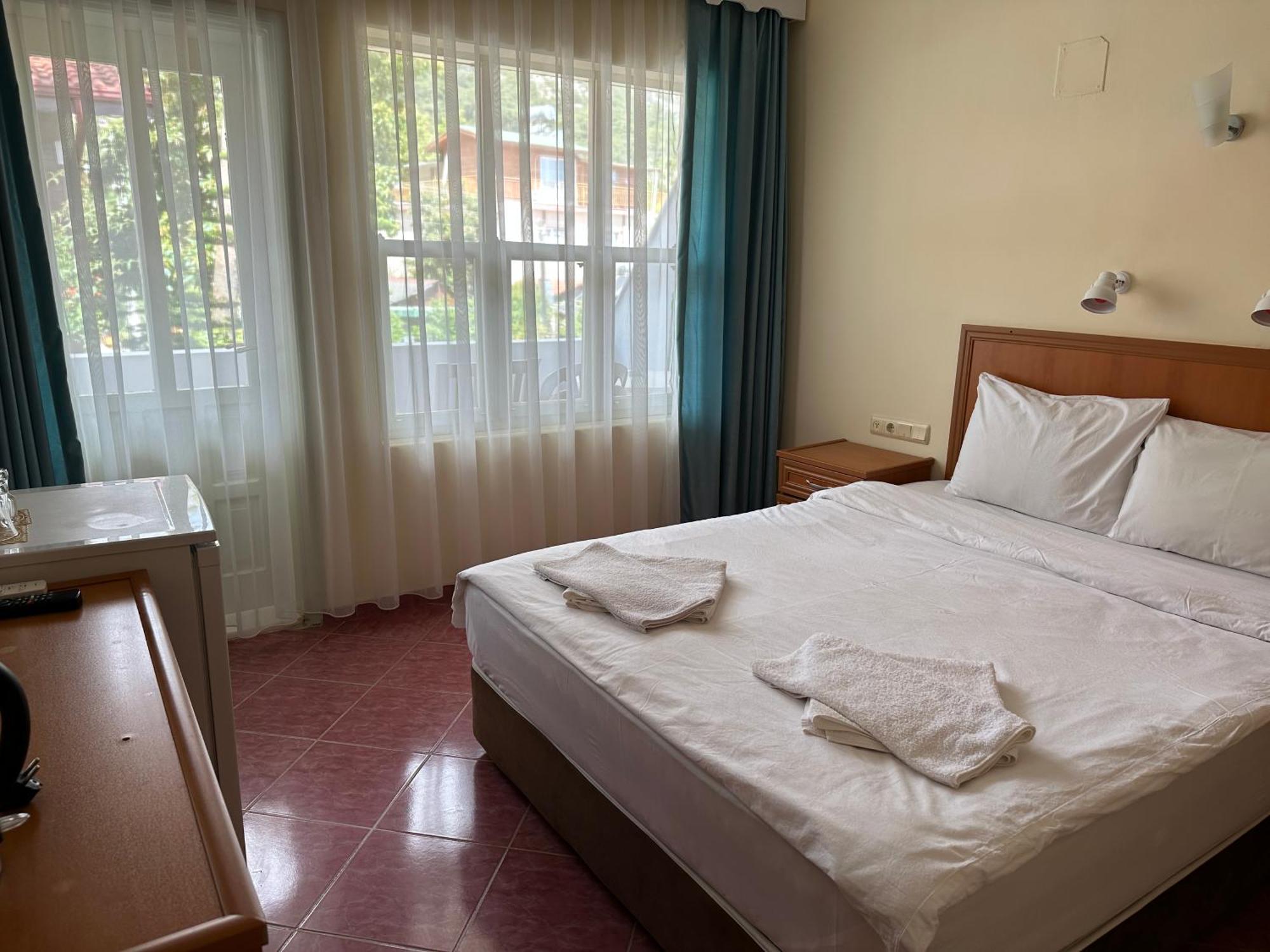 Palm Konak Hotel Çıralı 外观 照片