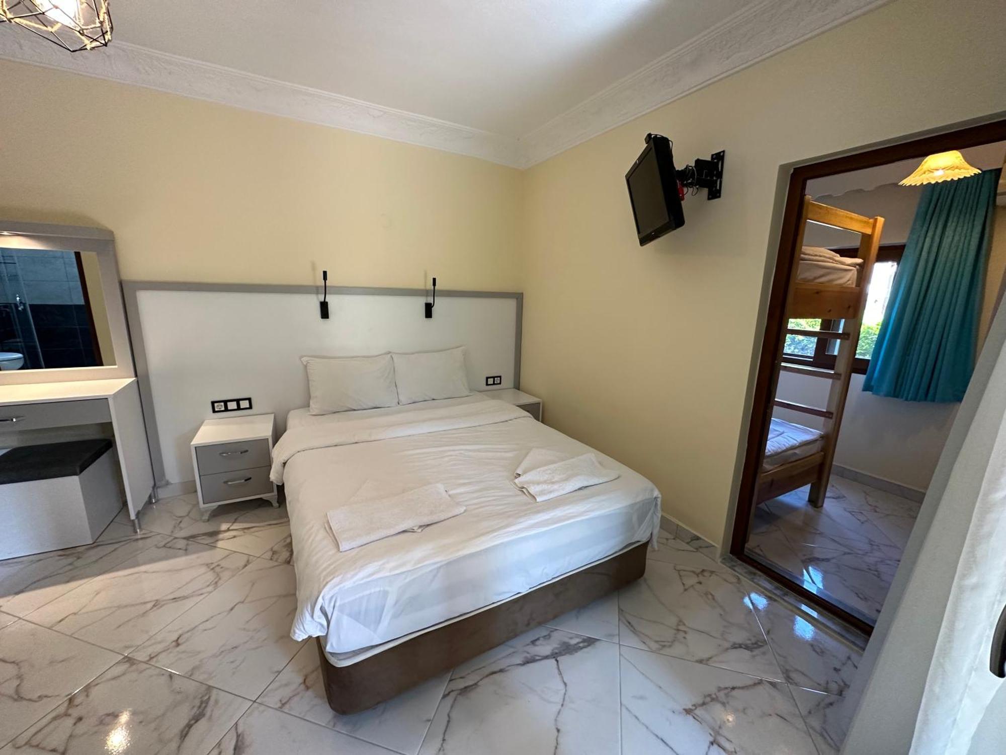 Palm Konak Hotel Çıralı 外观 照片