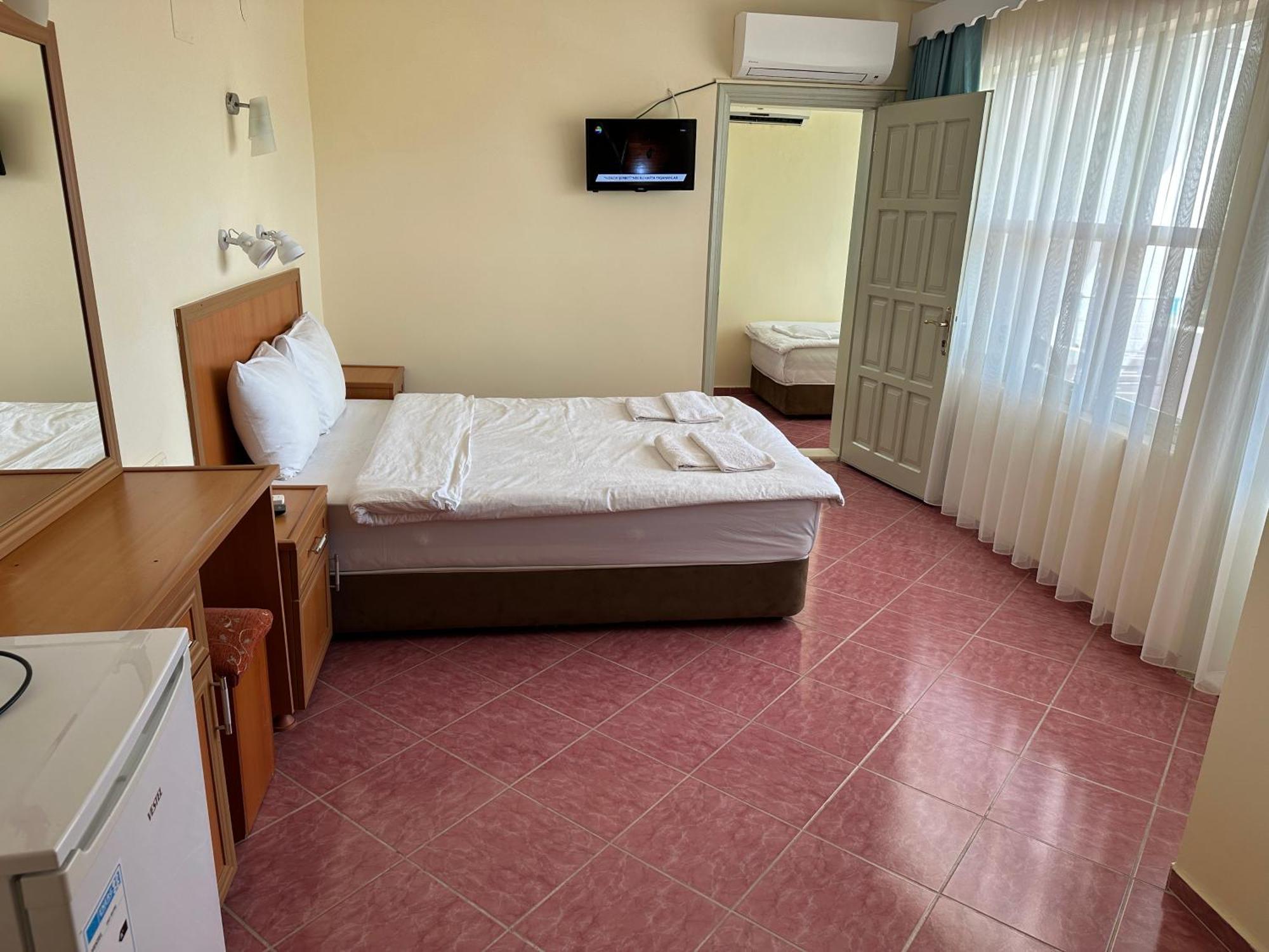 Palm Konak Hotel Çıralı 外观 照片