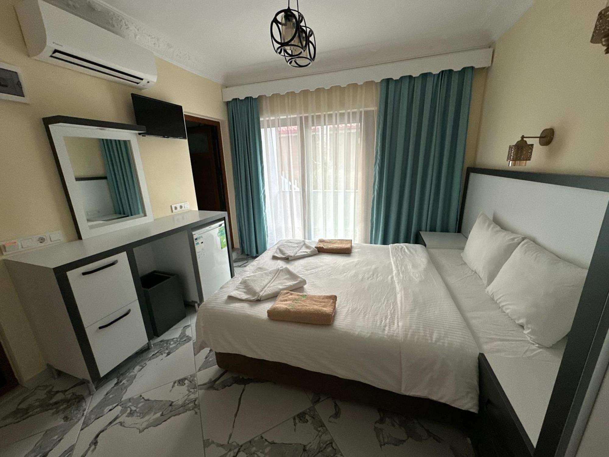 Palm Konak Hotel Çıralı 外观 照片